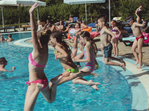 Make Summer memories in Hungary - Hotel Azúr, Siófok****